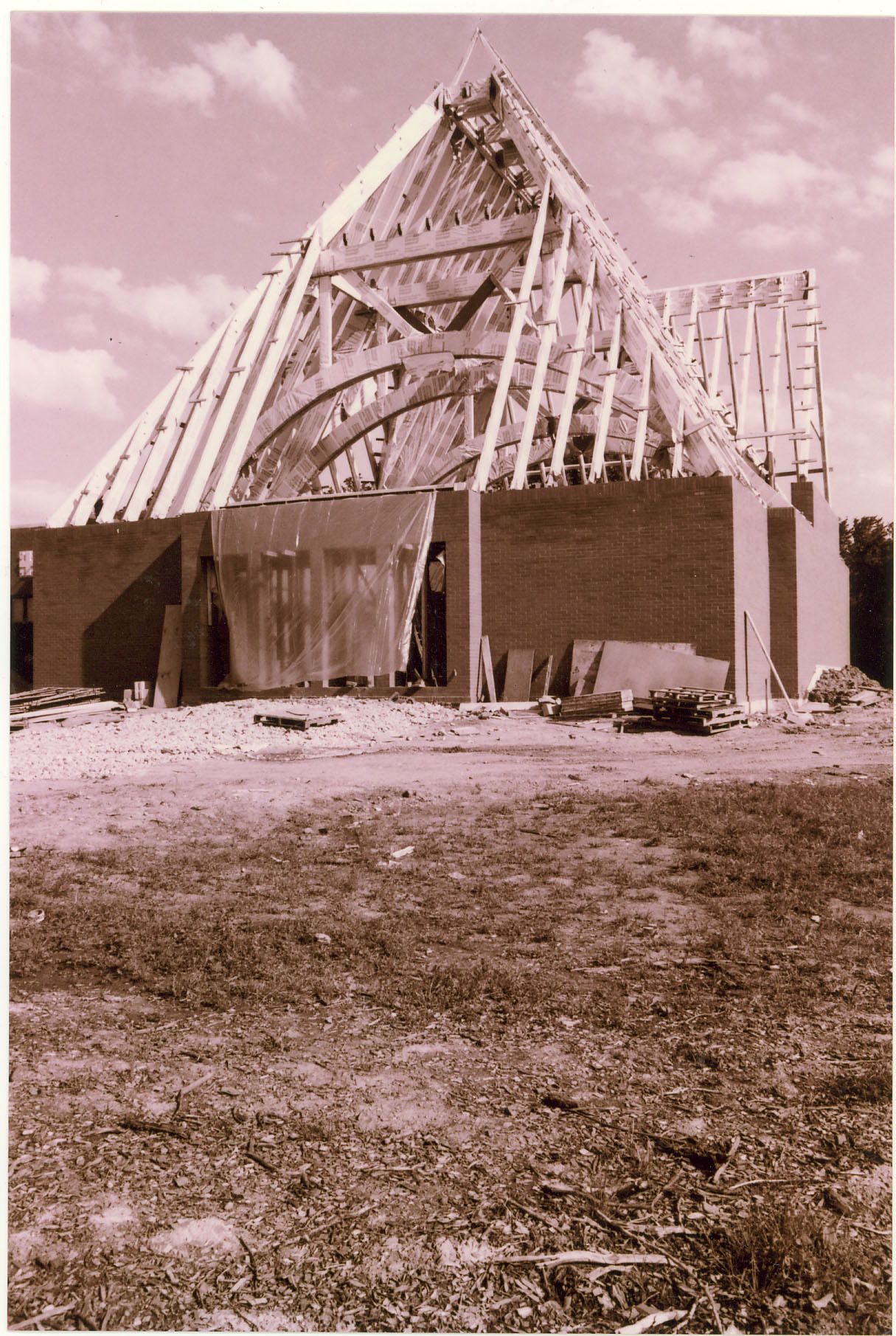 Construction of the new sanctuary, 1989.