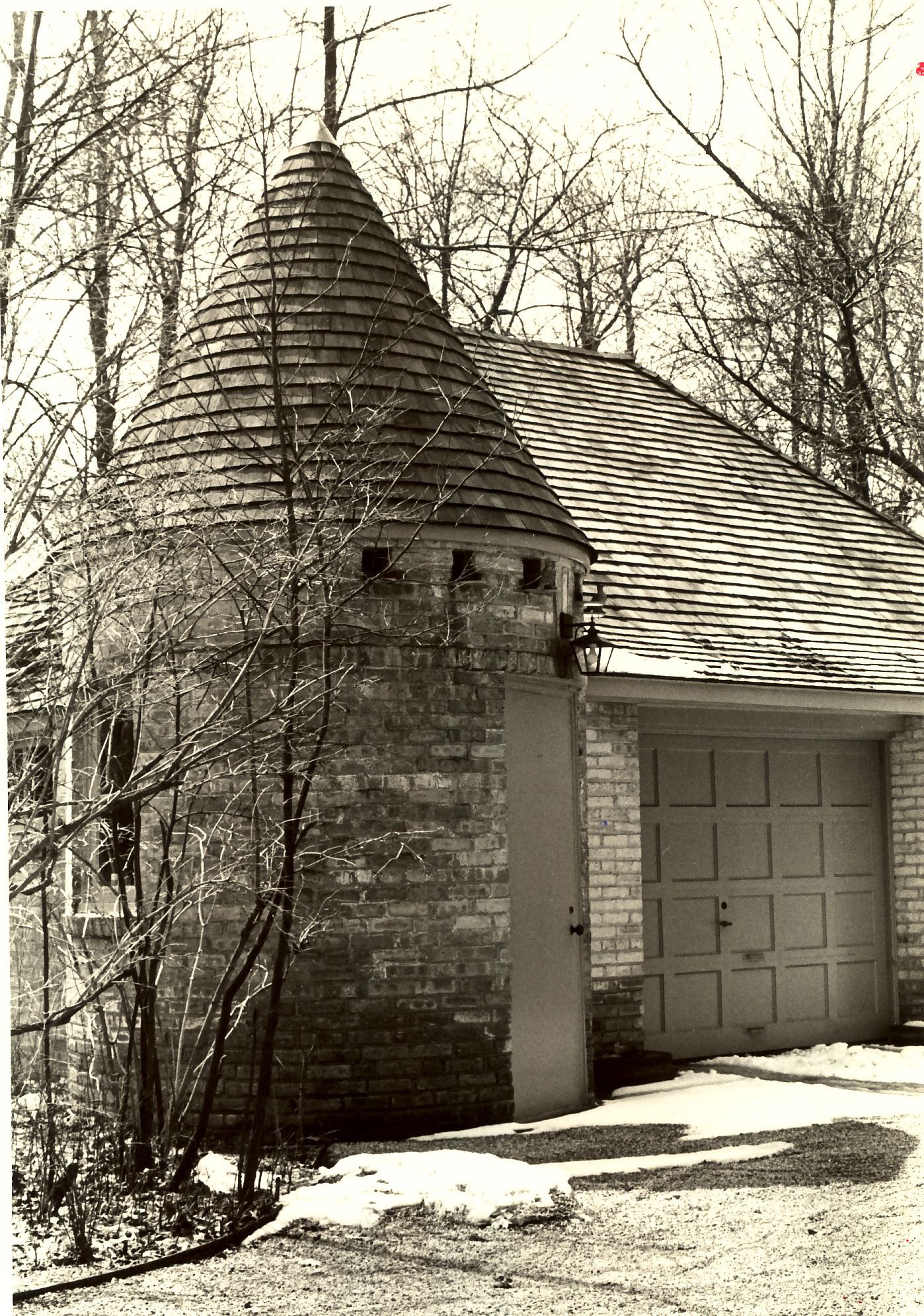 William T. O'Donnell house, pictured 1972. 1466 North Green Bay Road.