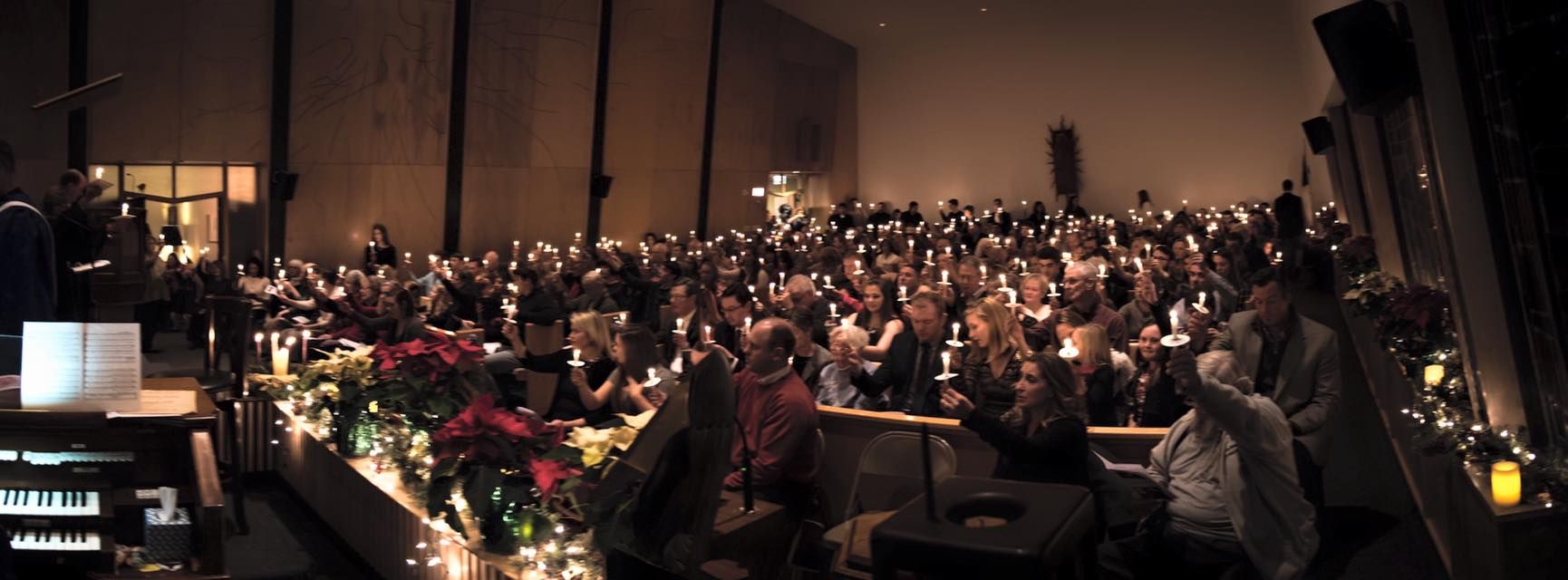 The congregation of Union Church on Christmas Eve.